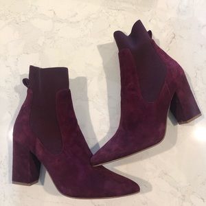 Steve Madden burgundy Sock Booties